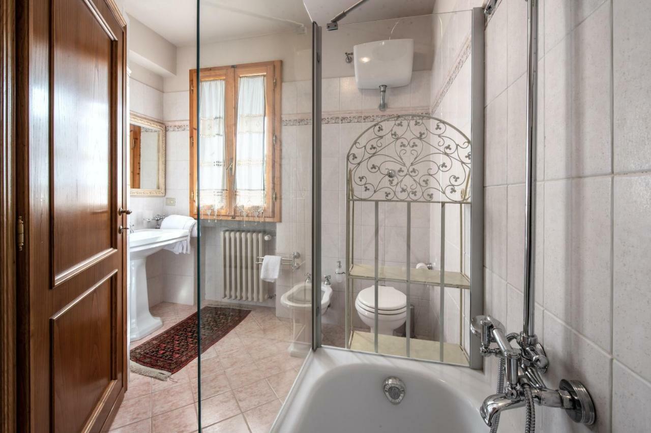 מוטספרטולי Agriturismo Casale Ugolini מראה חיצוני תמונה